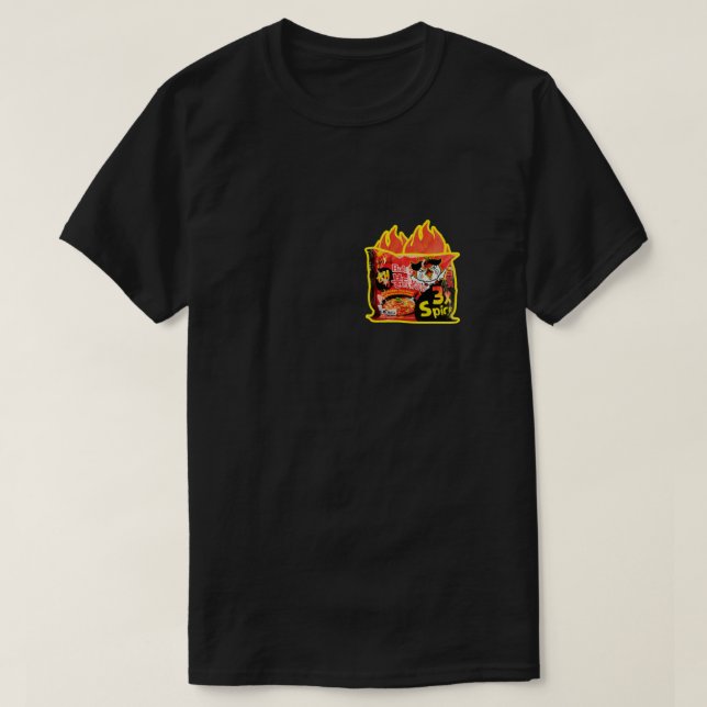 T-shirt "Buldak 3X RAMEN ÉPICÉ AU POULET CHAUD" par Matc (Design devant)