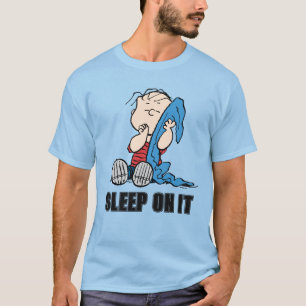 T-shirt cacahuètes Linus et sa couverture