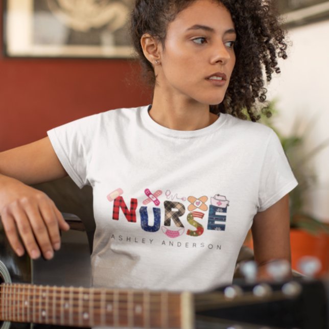 T-shirt Cadeau de l'infirmière joli et coloré Nom personna (Créateur téléchargé)