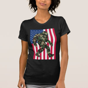 T-shirt Camo Bigfoot Sasquatch