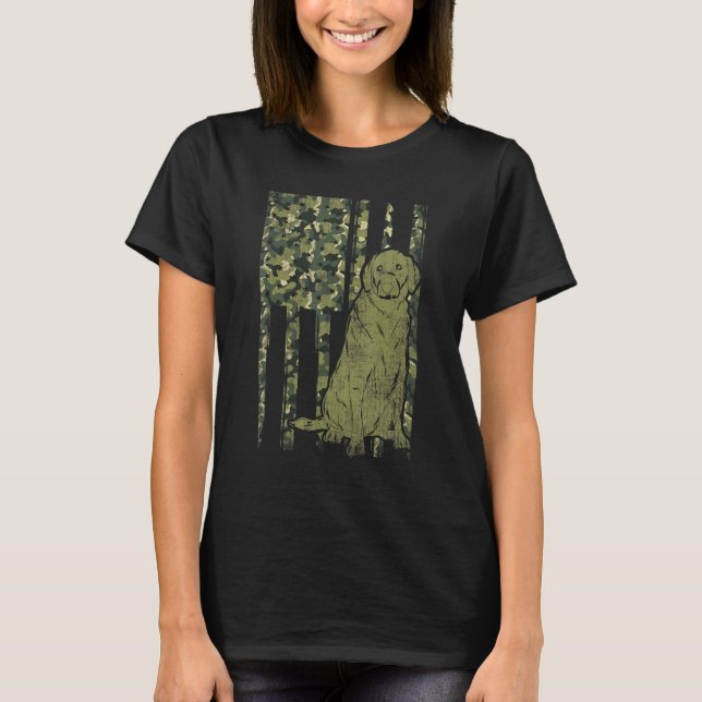 T-shirt Camouflage de chien du Labrador noir Drapeau améri (Devant)