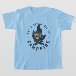 T-shirt Camping cool Camper Feu de Campement Sous Les Mont