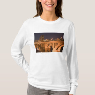 T-shirt Canada, Saskatchewan, Saskatoon : Broadway