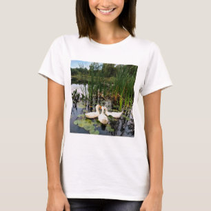 T-shirt Canards blancs, caleçons, cattails, lac