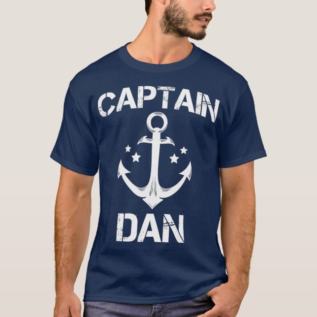 T-shirt CAPITAINE DAN Funny Anniversaire Nom personnalisé (Devant)
