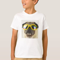Carlin avec lunettes