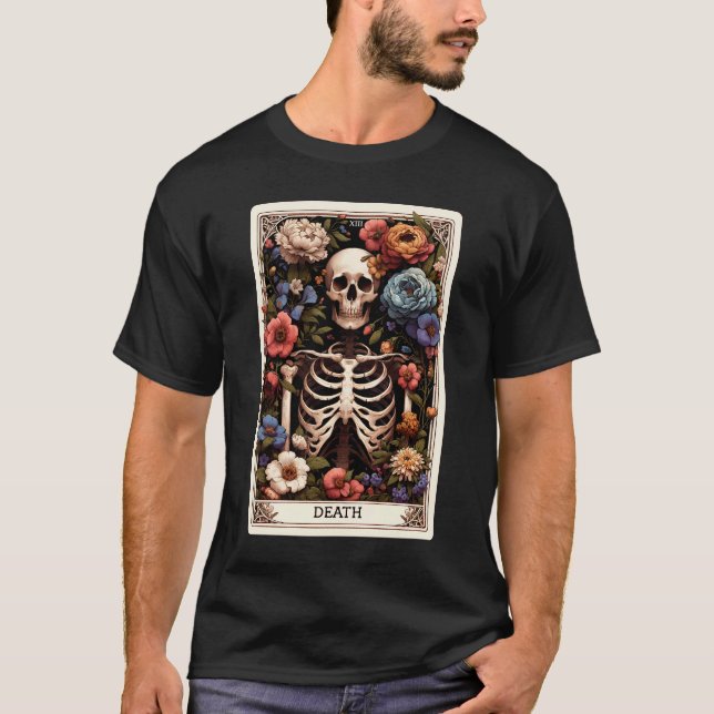 T-shirt Carte Tarot de la mort Witchy Skeleton Botanique (Devant)