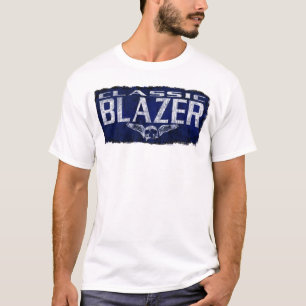 T-shirt Casserole érodée par crâne à ailes par classique