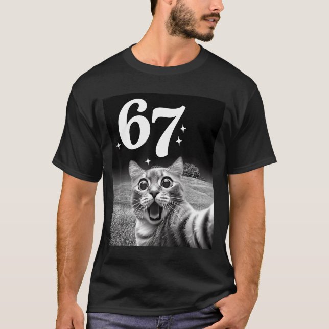 T-shirt Cat Selfie With 67 Meme Funny Cats Graphic For Men (Devant)