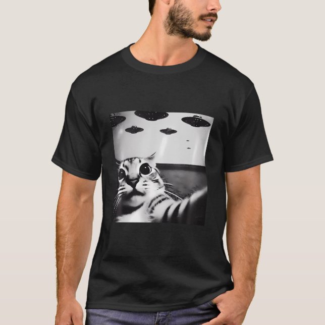 T-shirt Cat Ufo Alien Funny classique (Devant)