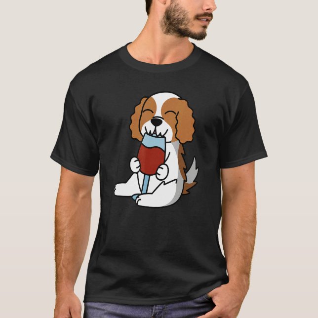 T-shirt Cavalier King Charles Spaniel Drinking Wine Dog (Devant)