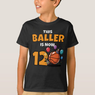 T-shirt Ce Baller est maintenant 12 Anniversaire âge perso