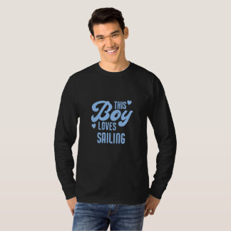 T-shirt Ce garçon aime naviguer drôle marin