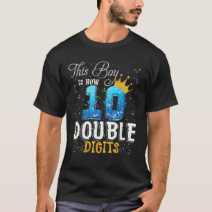 T-shirt Ce Garçon Est Maintenant Double Chiffres 10E Anni