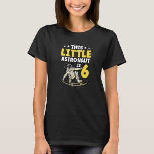 T-shirt Ce petit astronaute est heureux dans un vaisseau s