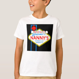 T-shirt Ce qui se passe chez la nounou chez la nounou
