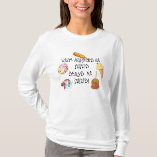 T-shirt Ce qui se produit aux SÉJOURS de Mimi chez Mimi !