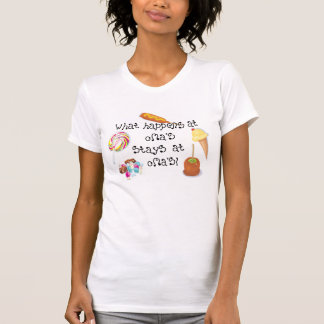 T-shirt Ce qui se produit aux SÉJOURS d'Oma chez Oma !