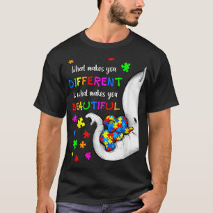 T-shirt Ce qui vous rend différents éléphant maman Autisme