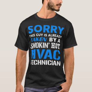 T-shirt Ce Type Pris Par Un Technicien En CVC Chaud Et Fum