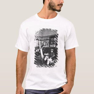 T-shirt Cecil Aldin dans son studio