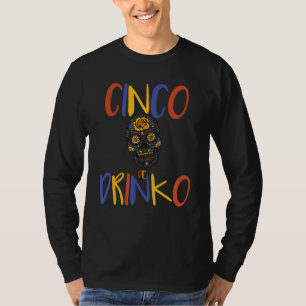 T-shirt Célébration de masque de boisson de Cinco De Mayo