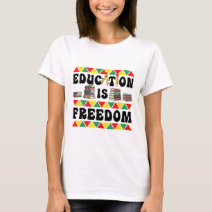 T-shirt Célébrez Le Mois De L'Histoire Noire Avec Liberté