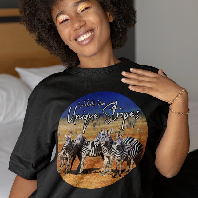 T-shirt "Célébrez vos rayures uniques" Zebra Art (Créateur téléchargé)