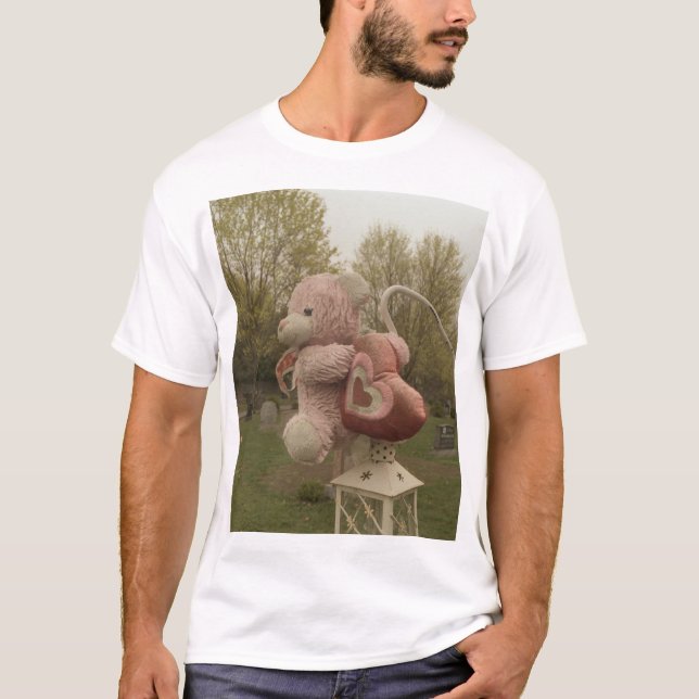 T-shirt Cemetery Bear Shirt   (Devant)