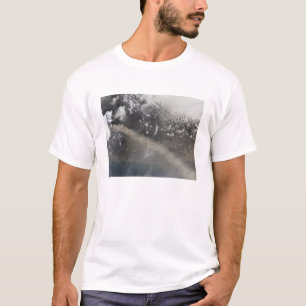 T-shirt Cendres et vapeur continuent de s'accumuler