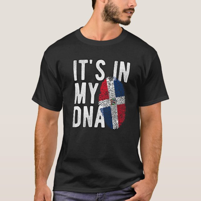 T-shirt c'est dans mon ADN drapeau République Dominicaine  (Devant)