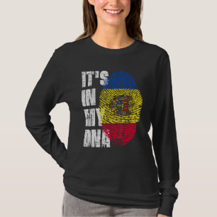T-shirt C'Est Dans Mon Adn Moldavie Drapeau Moldave