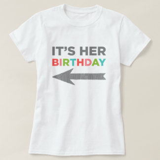 T-shirt C'est son anniversaire (flèche droite)