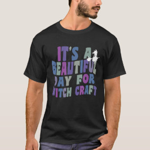 T-shirt C'est une belle journée pour la sorcellerie Rétro