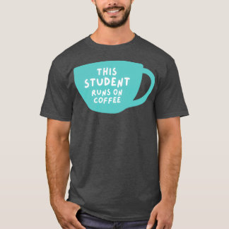 T-shirt cet étudiant court sur le café 1