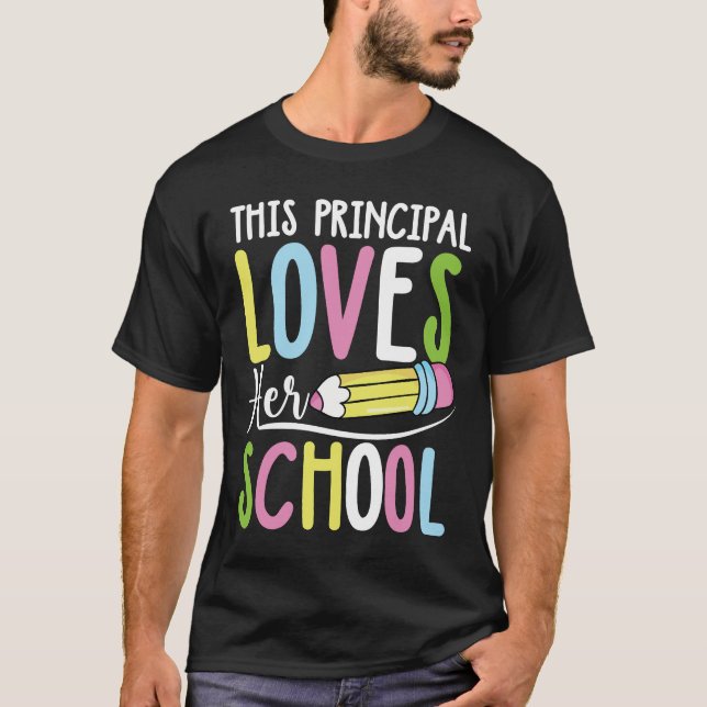 T-shirt Cette Directrice Aime Son École (Devant)
