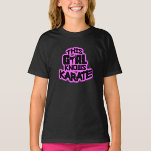T-shirt Cette Fille Connaît Le Karaté