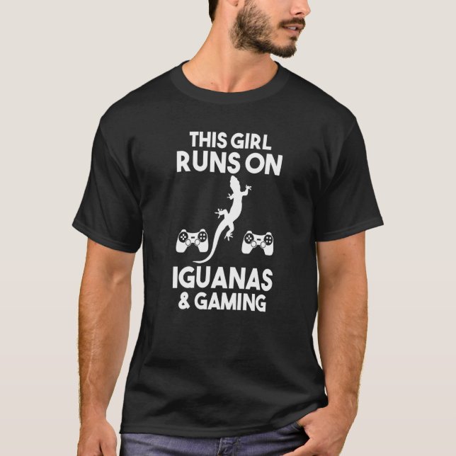 T-shirt Cette Fille Fonctionne Sur Les Iguanas Et Les Jeux (Devant)
