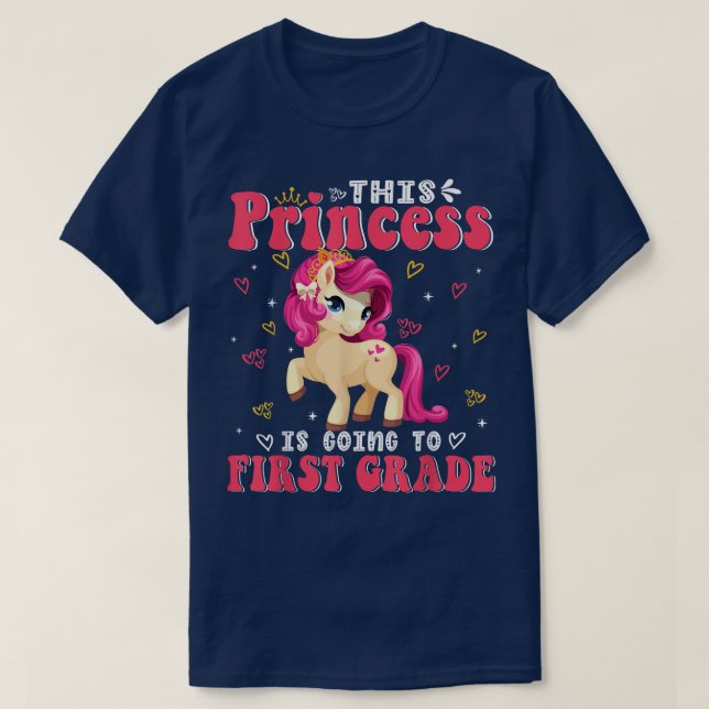 T-shirt Cette princesse va en 1re année Amoureuse de licor (Design devant)