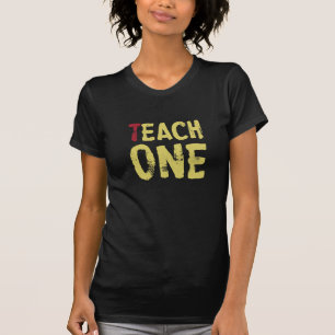 T-shirt Chacun enseigne un