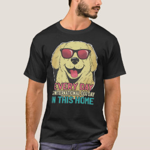 T-shirt Chaque Jour Est International Dog Day Golden Retri