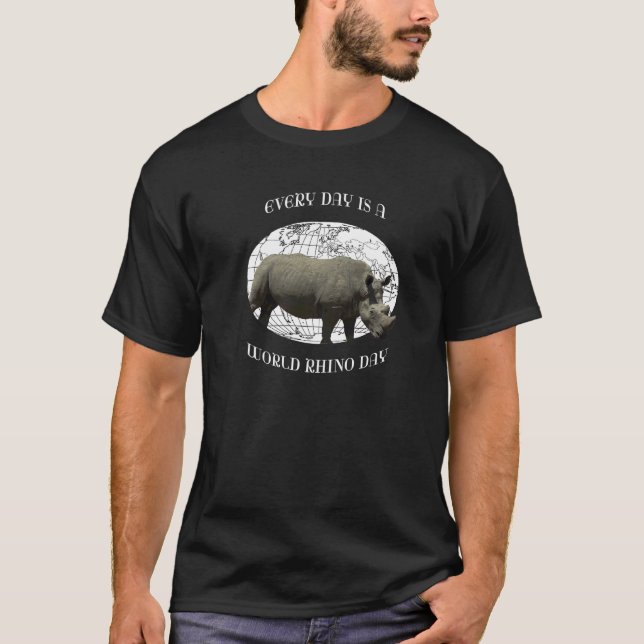 T-shirt Chaque Jour Est La Journée Mondiale Du Rhino Kenya (Devant)