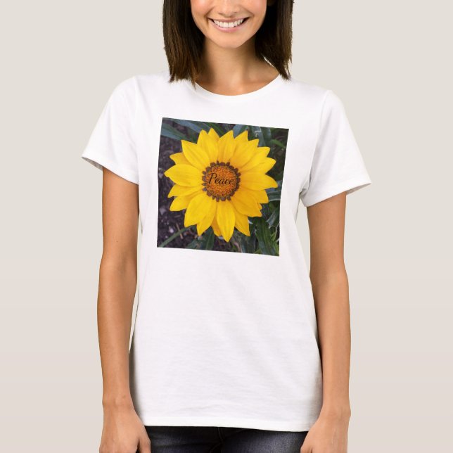T-shirt Char à fleurs de paix (Devant)