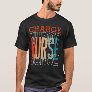 T-shirt Charger l'infirmière amusante Graphique Vintage po