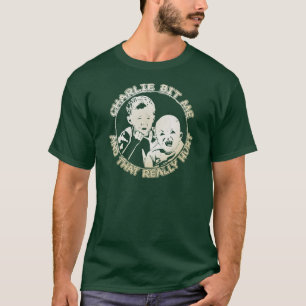 T-shirt Charlie m'a mordu (la chemise foncée)