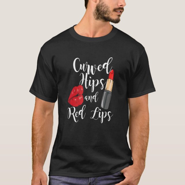 T-shirt Charmant Lèvres Rouges Levure Courbée Hauteurs Et  (Devant)