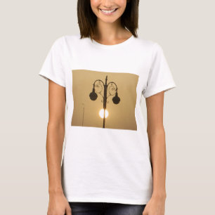 T-shirt Charme victorien : Posts Vintage Streetlight