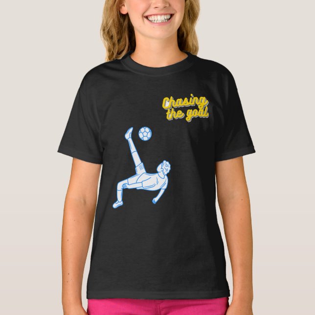 T-shirt Chasing the Goal | Motivational Sports Design for  (Devant)