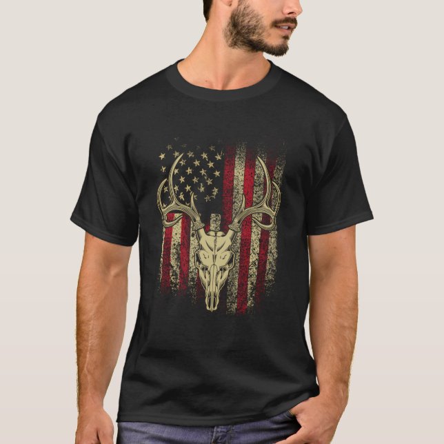 T-shirt Chasseurs De Cerfs Crâne De Cerf Sur Drapeau Améri (Devant)