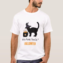 chat câblé avec un chapeau de sorcière à Halloween